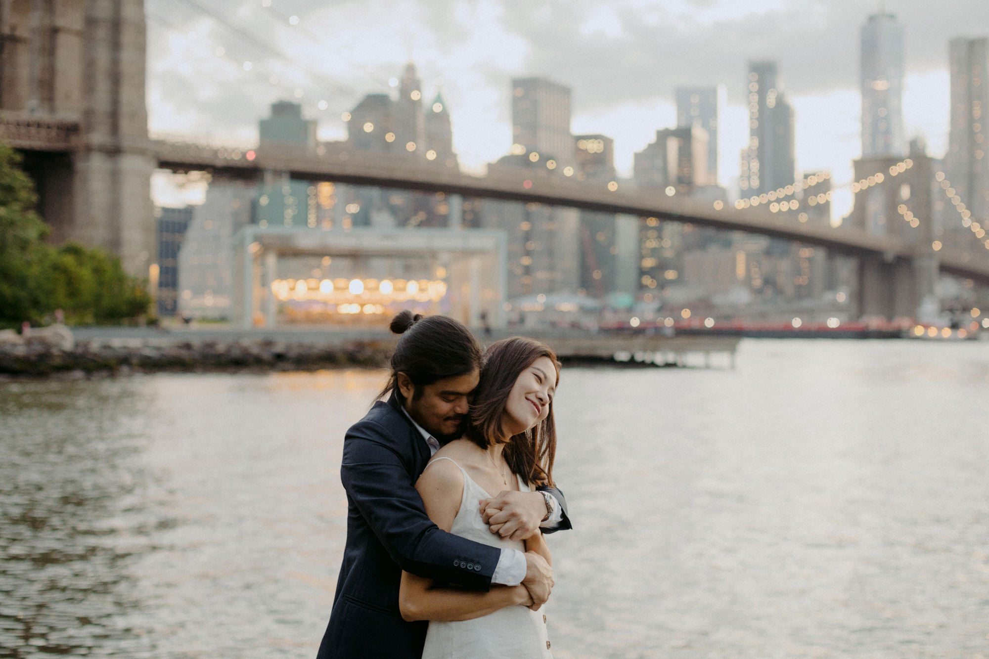 Couple in DUMBO brooklyn